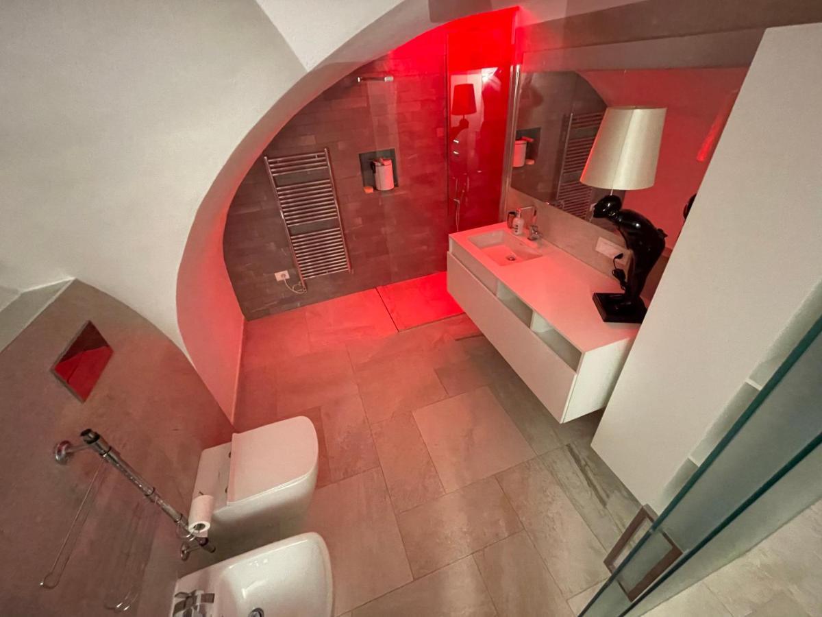 Apartmán Loft “Cinema Galleria” Bari Exteriér fotografie