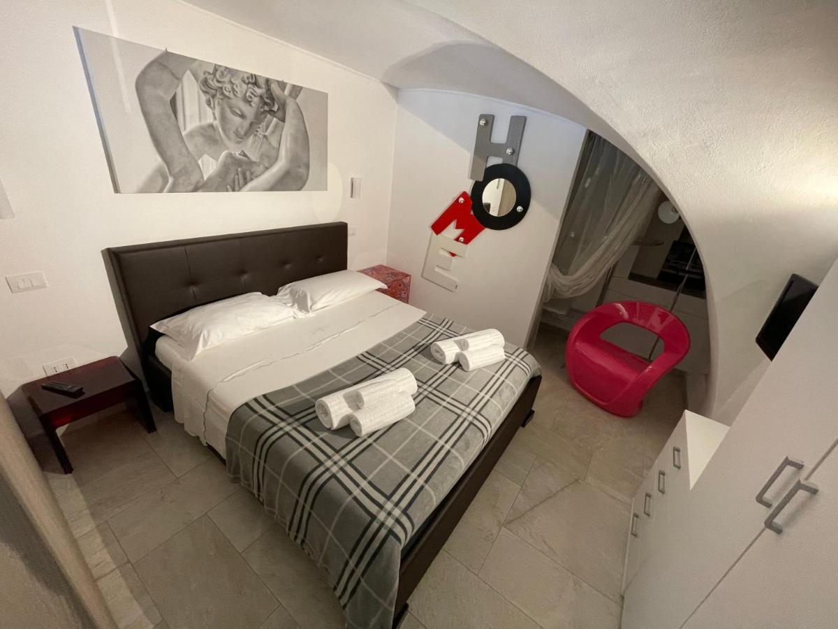Apartmán Loft “Cinema Galleria” Bari Exteriér fotografie